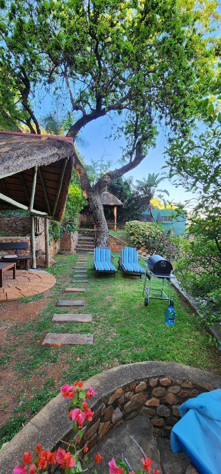 Bali At Scenic Haven Lodge In Hartbeespoort Exteriör bild