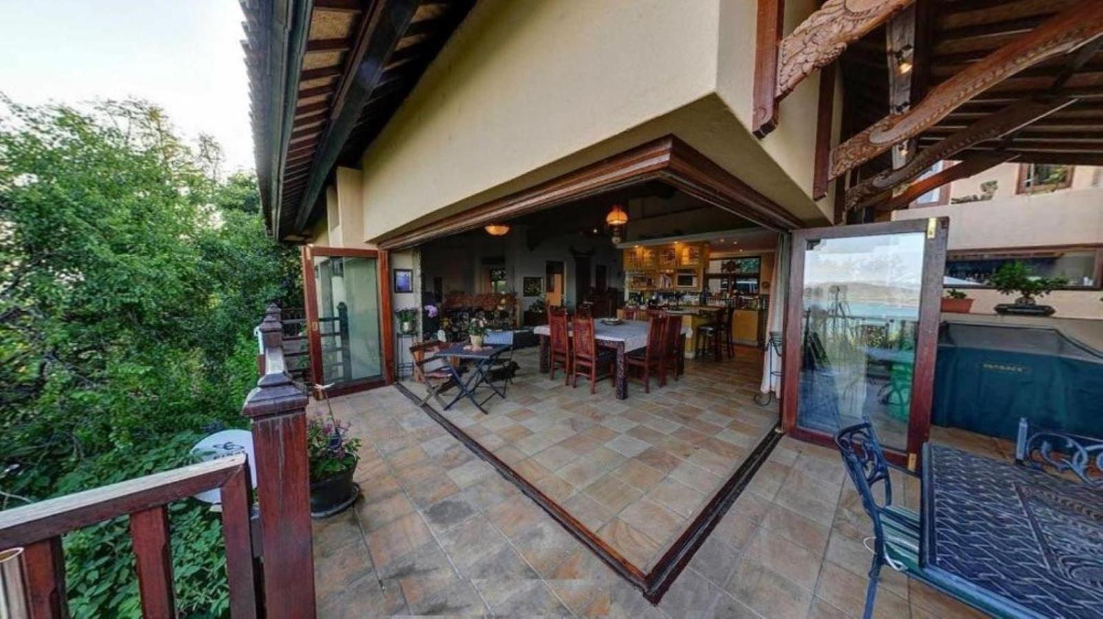 Bali At Scenic Haven Lodge In Hartbeespoort Exteriör bild