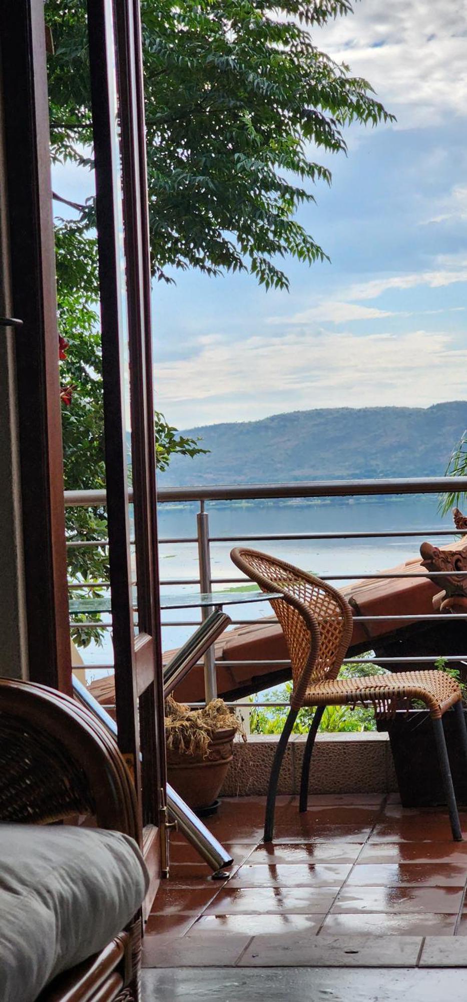 Bali At Scenic Haven Lodge In Hartbeespoort Exteriör bild