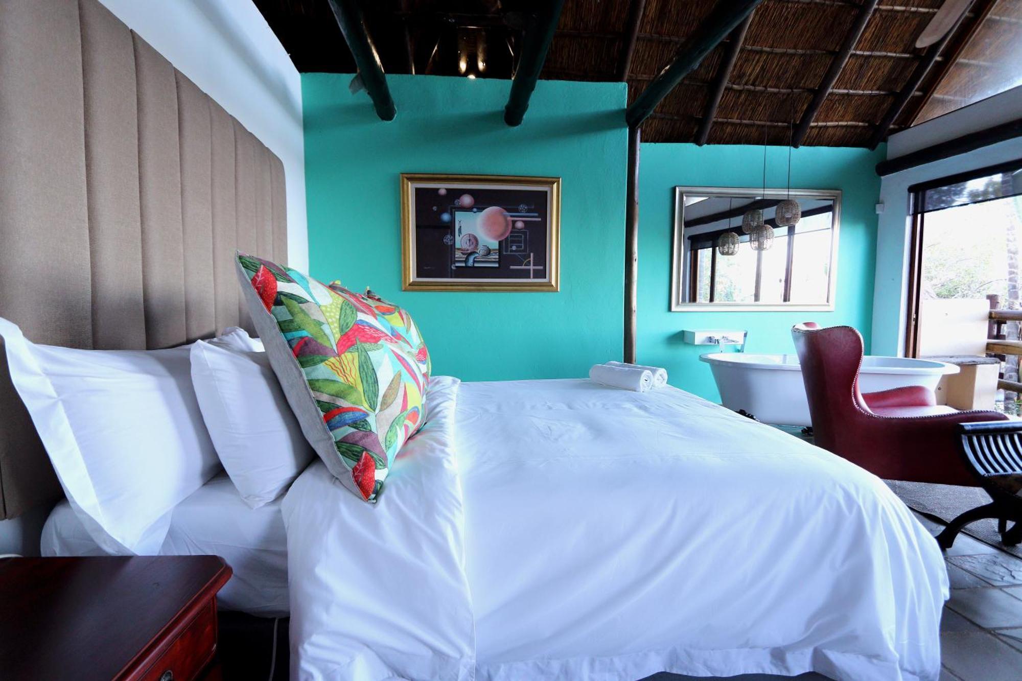 Bali At Scenic Haven Lodge In Hartbeespoort Exteriör bild