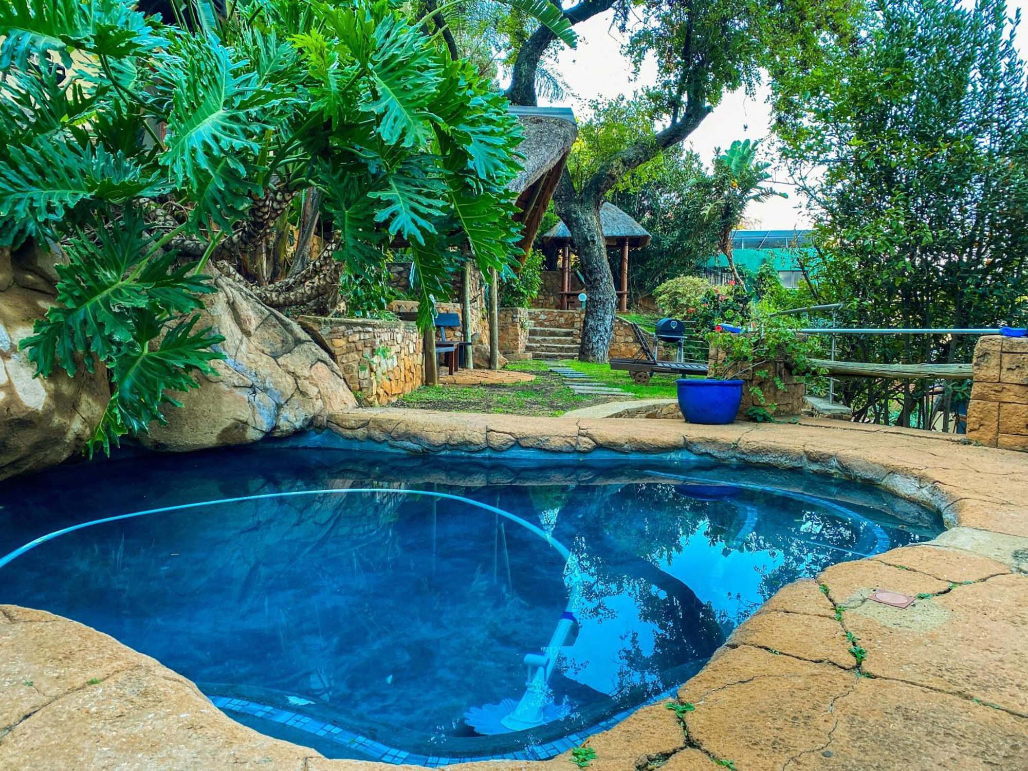 Bali At Scenic Haven Lodge In Hartbeespoort Exteriör bild